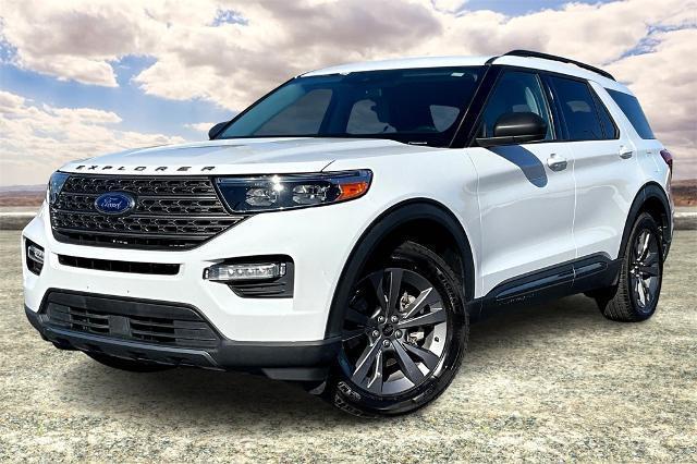 2021 ford explorer xlt