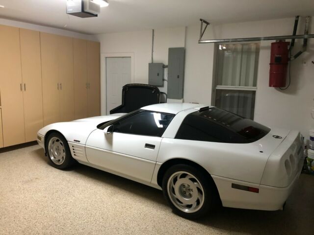 1991 corvette zr1 "king of the hill"