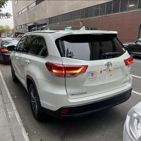2017 toyota highlander xle