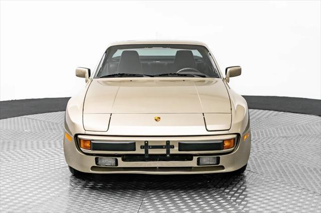 1985 porsche 944 coupe