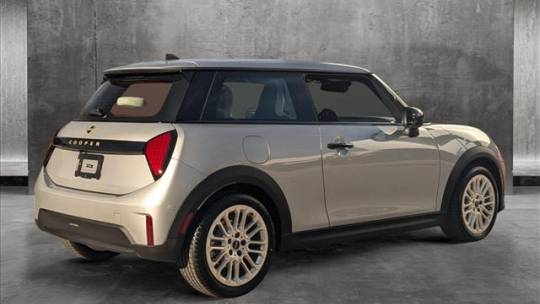 2025 Mini Hardtop