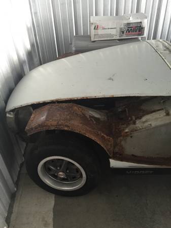 1975 and 1976 mg midgets