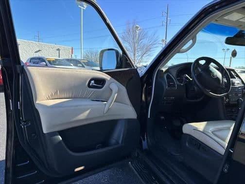 2017 nissan armada in chicago, illinois