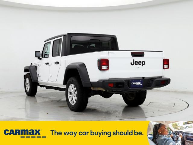 2023 jeep gladiator sport s