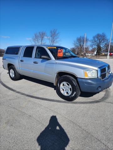 2005 dodge dakota st quad cab