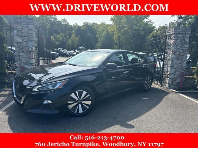 2022 nissan altima 2.5 sv