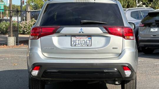 2020 Mitsubishi Outlander