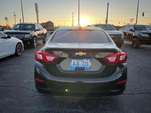 2018 chevrolet cruze lt