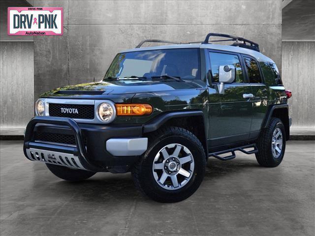 2014 toyota fj cruiser base