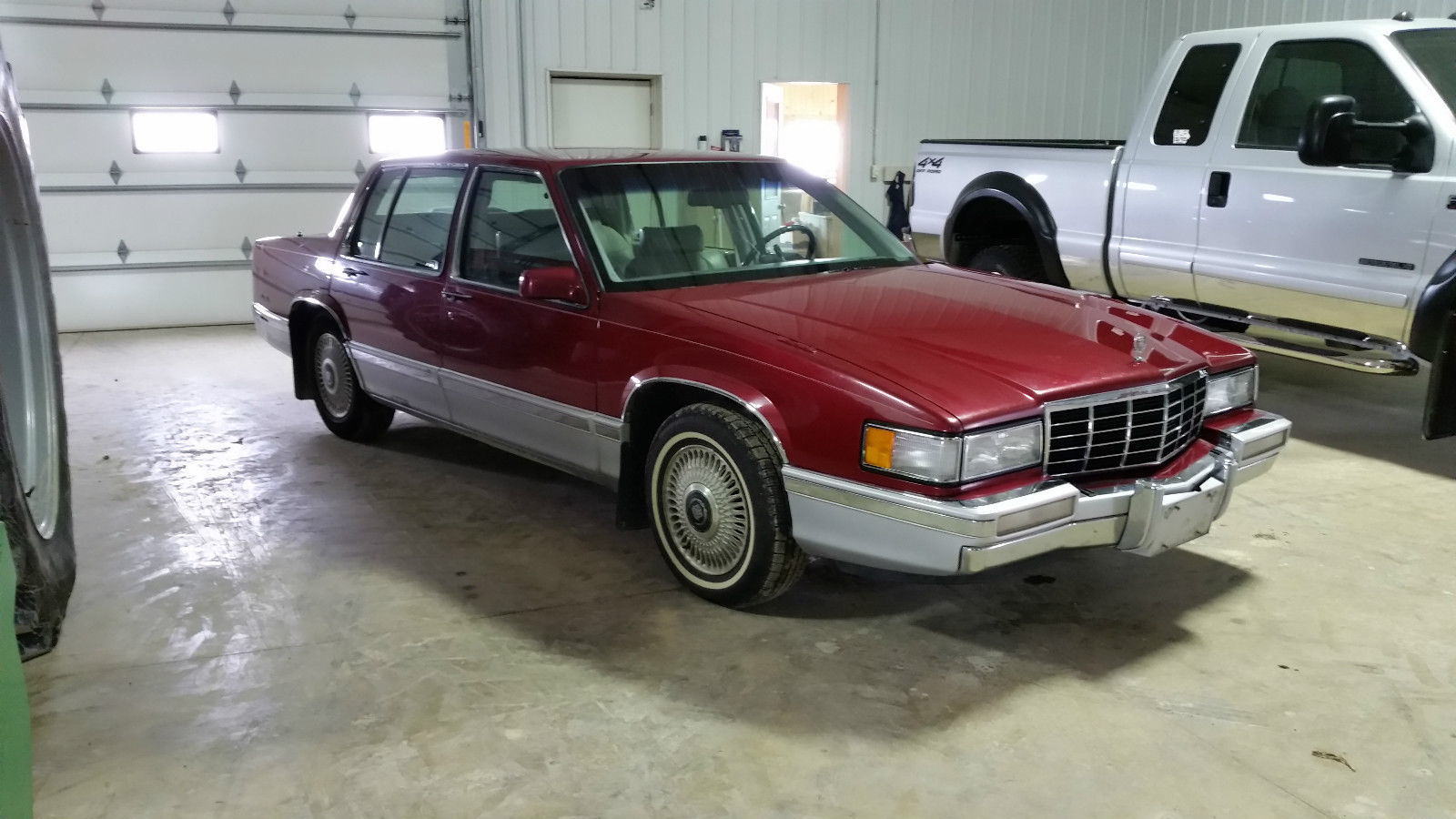 1992 cadillac deville base sedan 4-door 4.9l