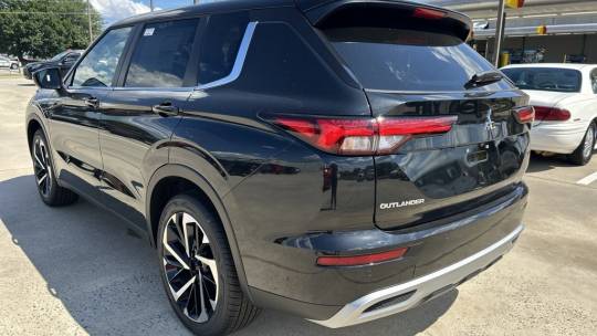 2024 Mitsubishi Outlander