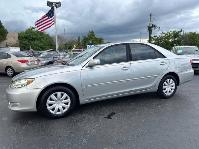 2005 toyota camry le