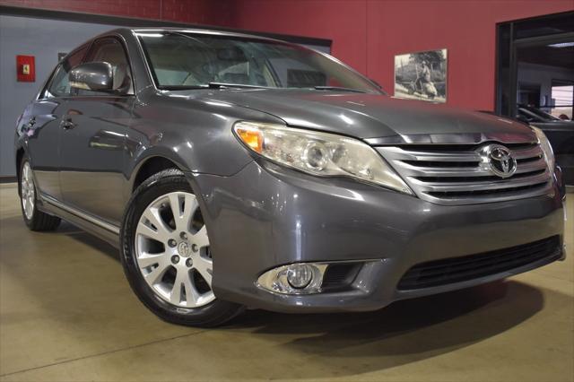 2011 toyota avalon limited