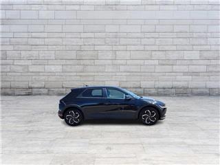 2024 Hyundai IONIQ 5 se