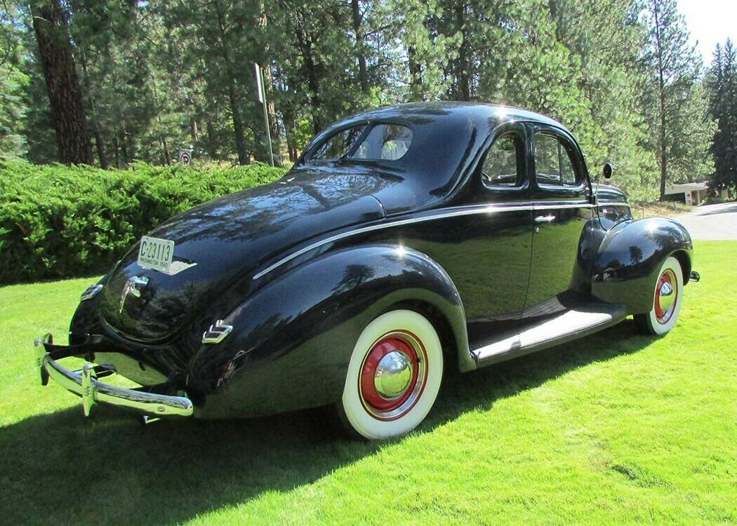 1940 ford standard opera coupe
