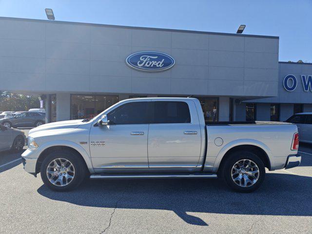 2017 ram 1500 limited crew cab 4x4 5'7' box