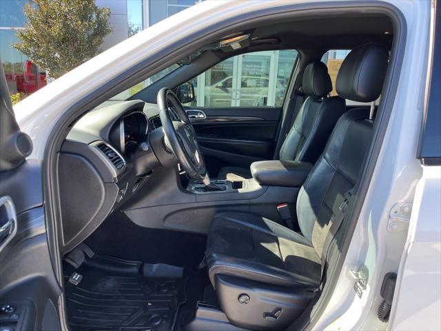 2021 jeep grand cherokee laredo