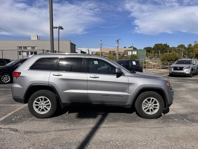 2020 jeep grand cherokee laredo