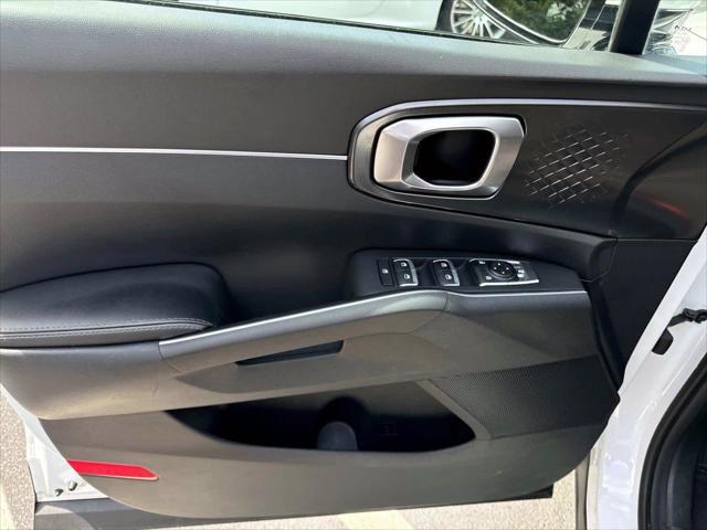 2022 kia sorento lx