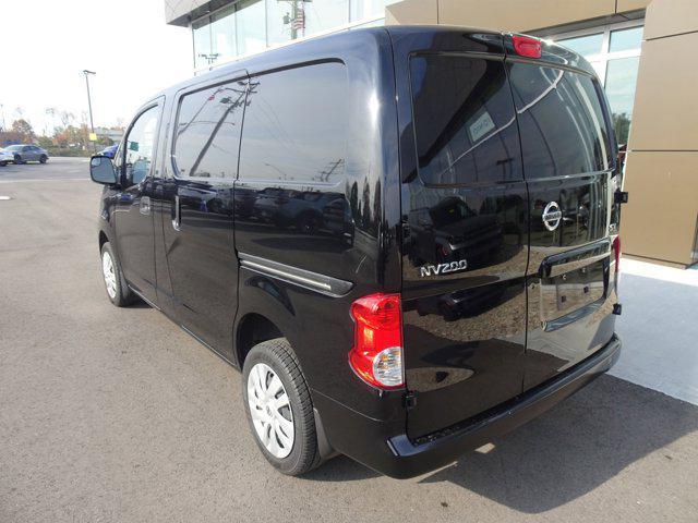 2019 nissan nv200 sv