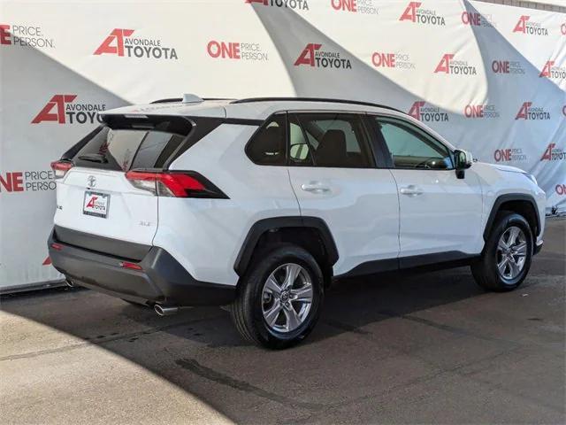 2023 toyota rav4 xle