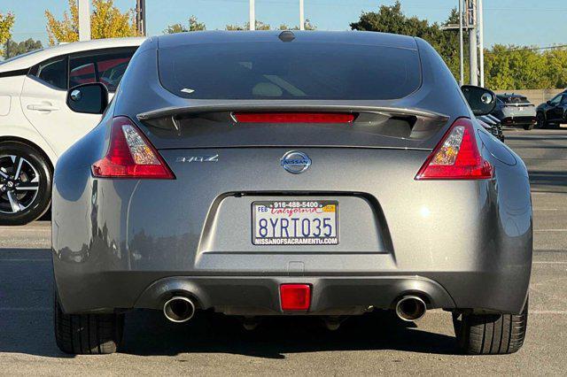 2015 nissan 370z base