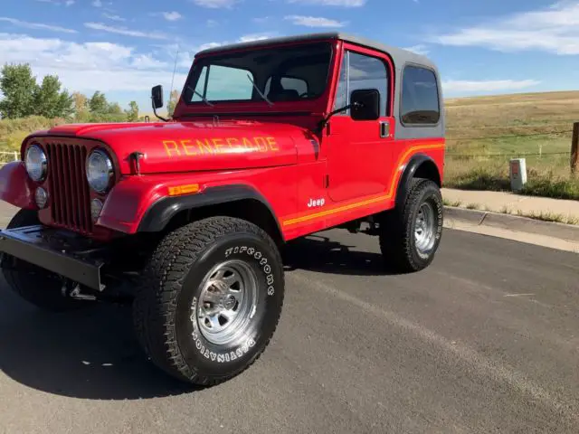 1986 cj-7 renegade with only 49k miles with dana 44 rear end great shape