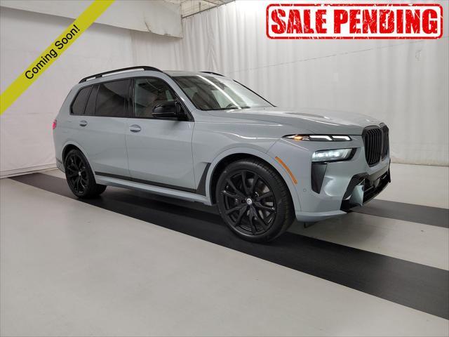 2023 bmw x7 m60i