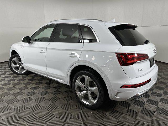 2022 audi q5 45 s line premium plus