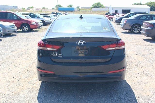 used 2017 hyundai elantra se sedan lawton, ok 73501 for sale in lawton, oklahoma