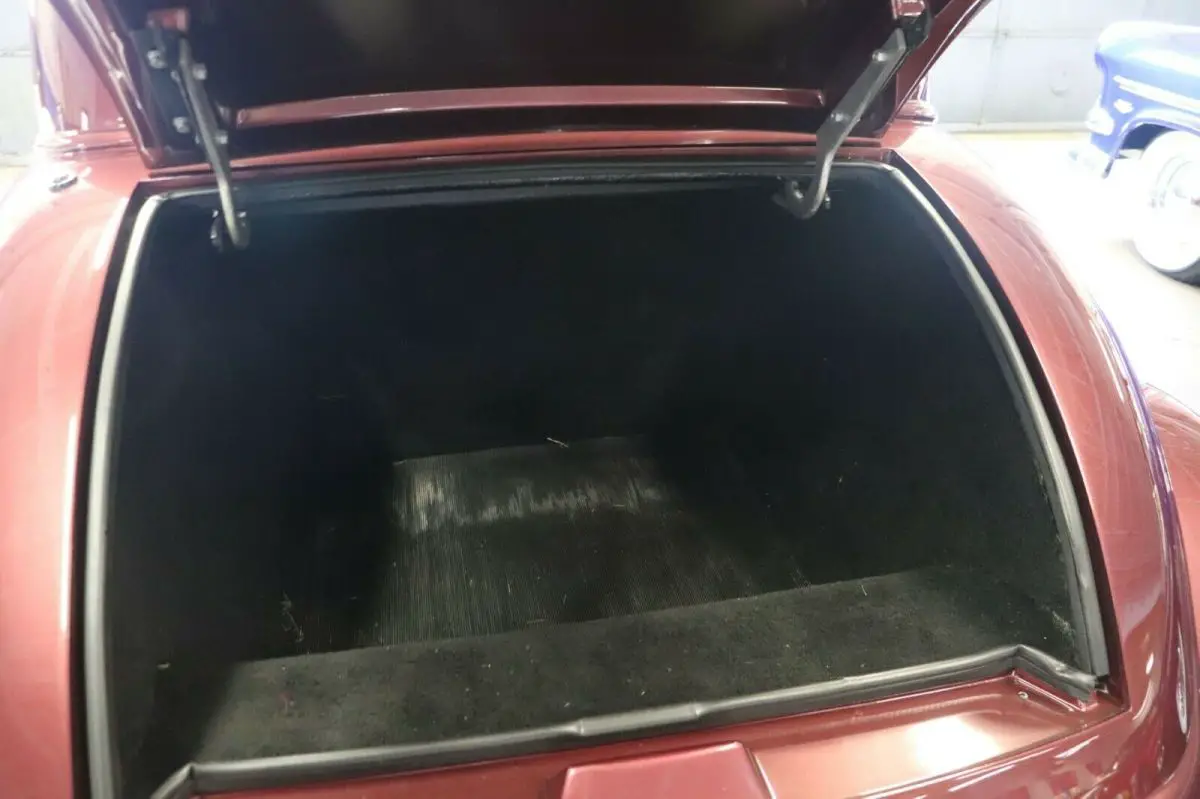 street rod hot rod fiberglass body 350 tunnel ram v8 automatic cloth interior