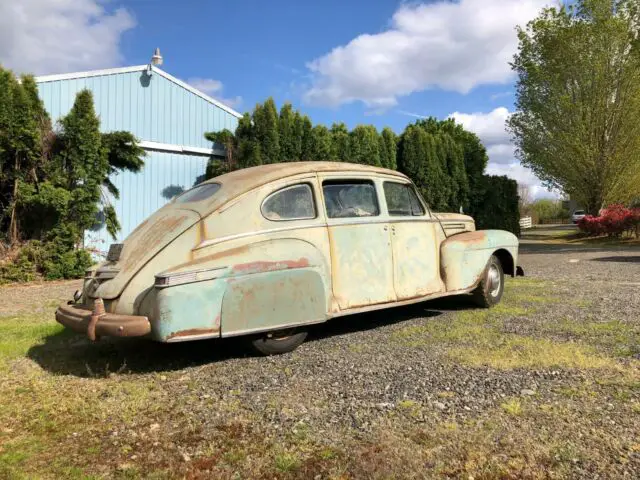 barn find -1942 lincoln zephyr sedan- in a barn for 60 years- hot rod - rat rod