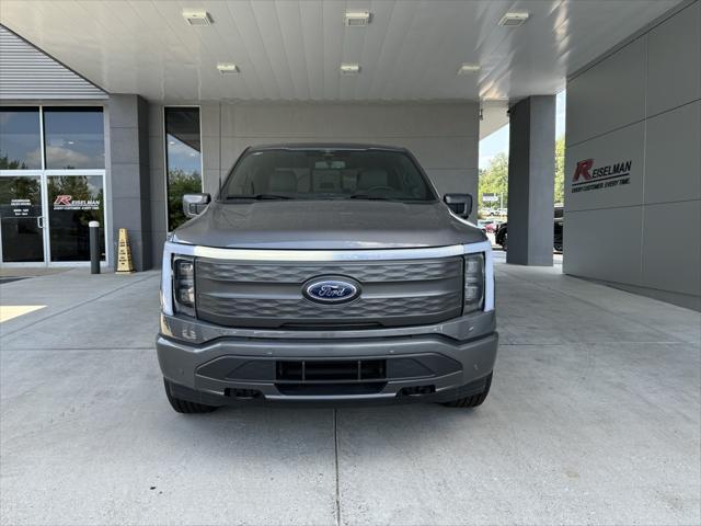 2023 ford f-150 lightning lariat