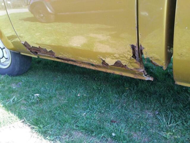 1976 c-10 long bed runs great, but some rust 154k miles, long wide bed