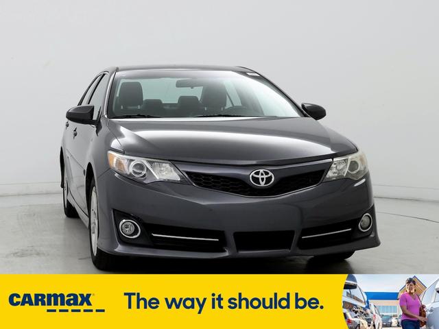 2014 toyota camry se
