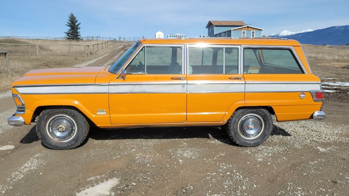1972 jeep wagoneer: vintage classic 4x4 wagon. runs nice, solid body, a/c, 360v8