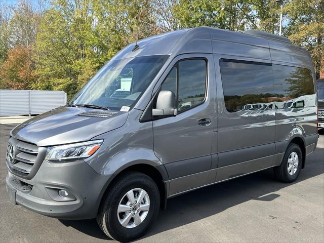 2023 mercedes-benz sprinter 2500 standard roof