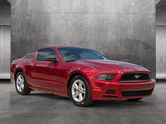 2014 ford mustang v6