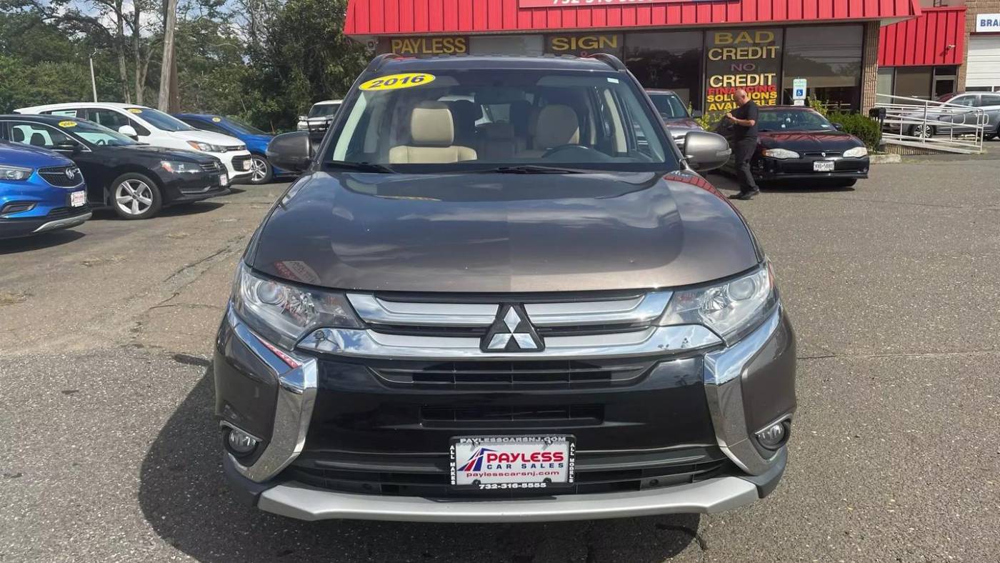 2016 mitsubishi outlander sel