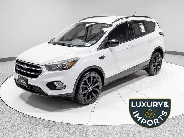 2018 ford escape se