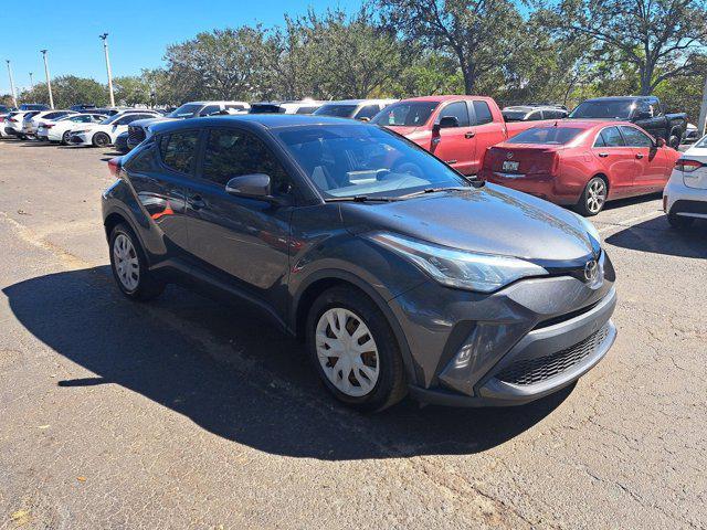 2020 toyota c-hr le