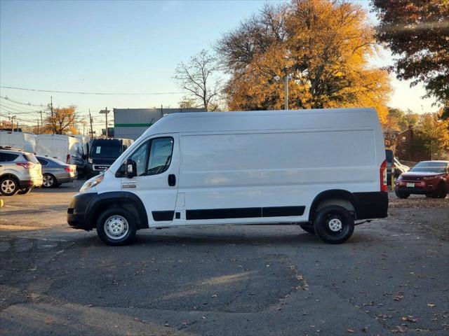2022 ram promaster 2500 high roof