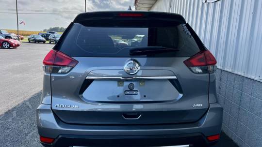 2020 Nissan Rogue