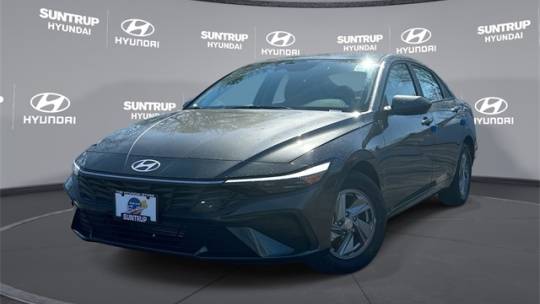 2024 hyundai elantra se