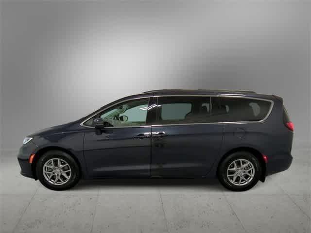 2021 chrysler pacifica touring
