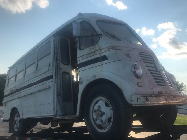 international harvester metro van/coach