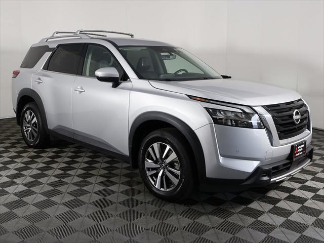 2023 nissan pathfinder sl 4wd
