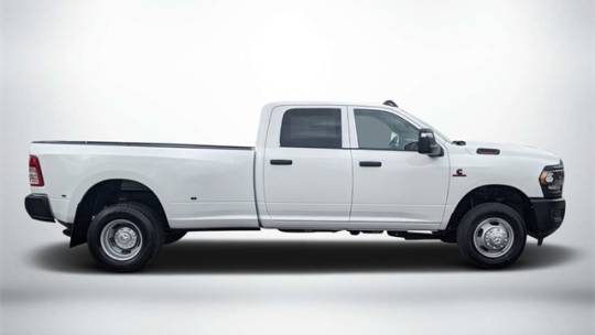 2024 RAM trimm