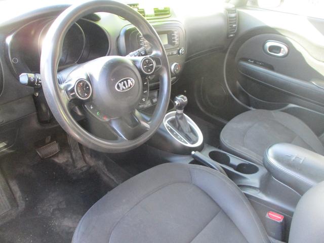 2016 kia soul base