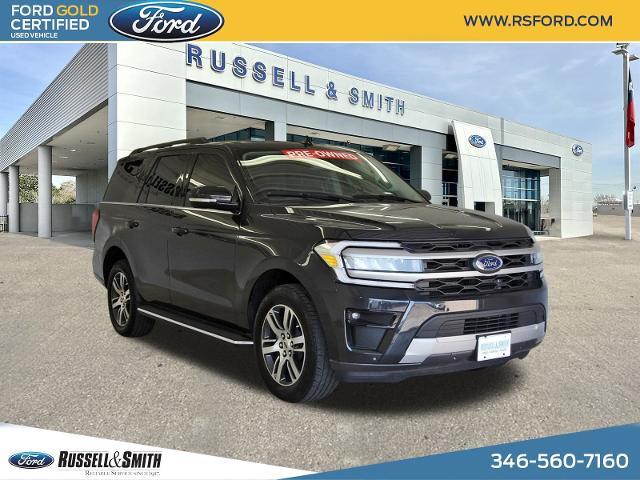 2023 ford expedition xlt